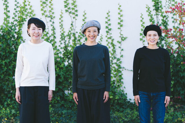 左から、生成、TOPダークグリーン、ブラック