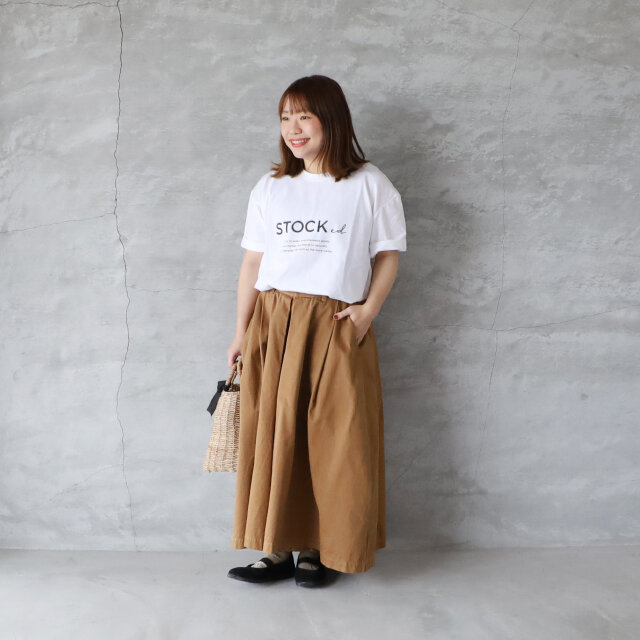 身長149cm ロングスカートにインしてすっきりと