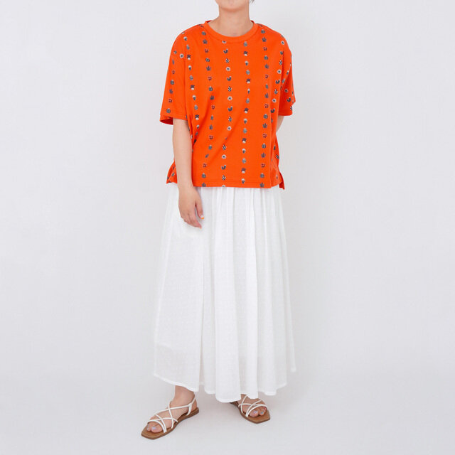 red / model : 168cm