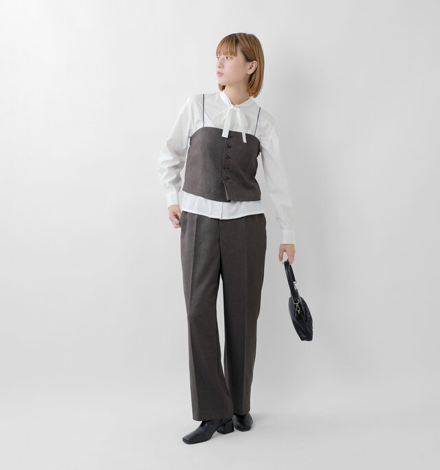 model ai:166cm / 47kg
color : dark brown / size : F