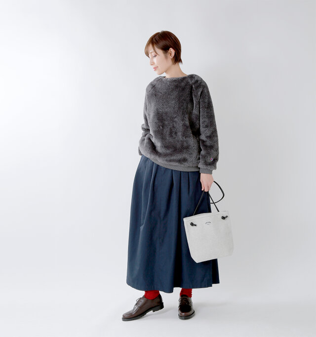 model yama:167cm / 49kg
color : charcoal / size : M