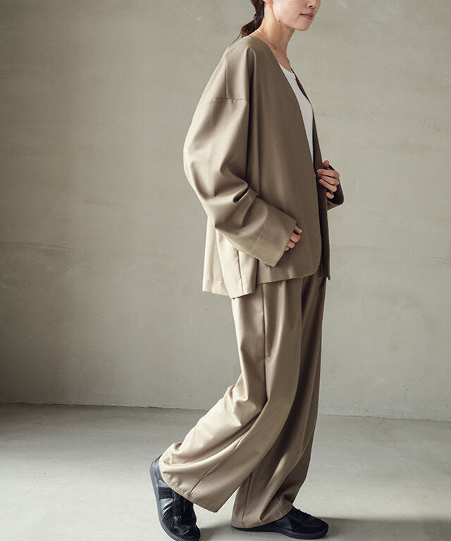 身長:164cm / カラー:BEIGE / サイズ:40