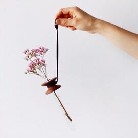 eN product | suspended flower 