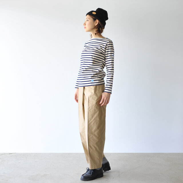モデル:164cm / 49kg
ecru×marine / size : 0