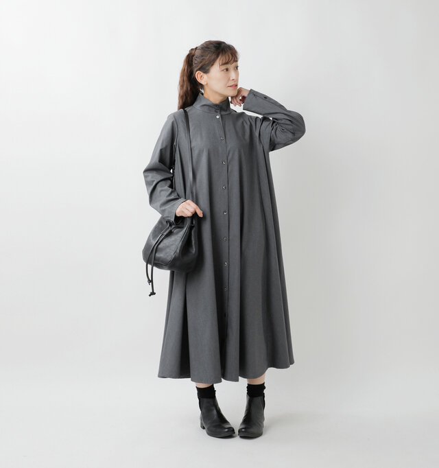 model tomo:158cm / 45kg
color : gray / size : F