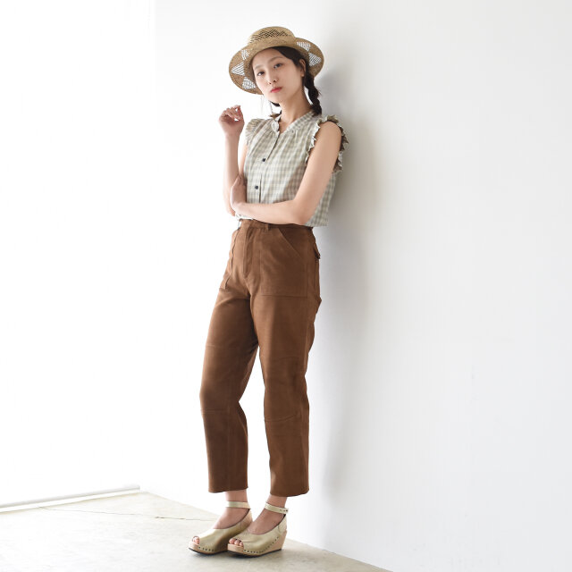 モデル:170cm / 54kg
color : white / size : free