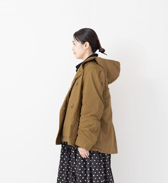 color : BROWN , model : 162cm