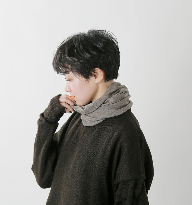 Khata カシミヤ混ネックウォーマーチューブ 101 7000 Ma Piu Di Aranciato ピウディアランチェート キナリノモール Khata カシミヤ混ネックウォーマーチューブ 101 7000 Ma Piu Di Aranciato ピウディアランチェート キナリノモール