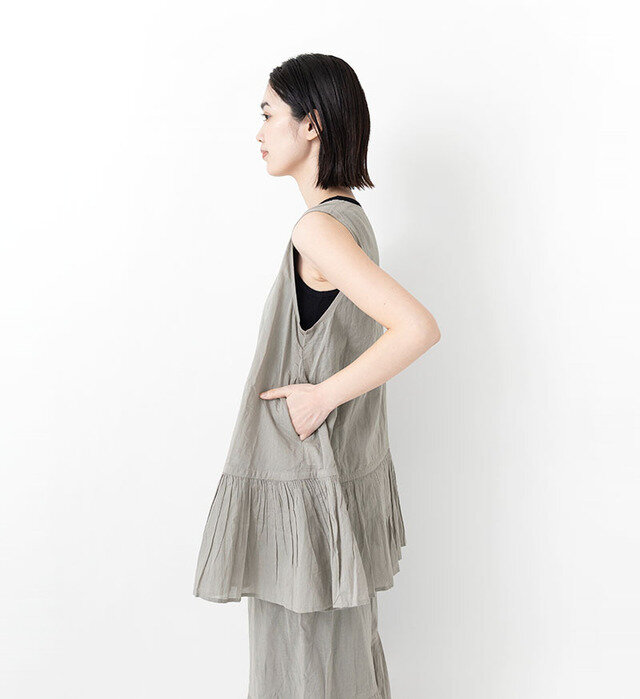 color : GRAYGE , model : 162cm