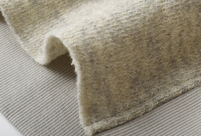 ウール 81% コットン 19%