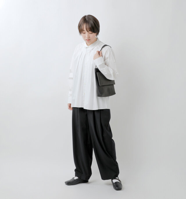 model asuka：160cm / 48kg 
color : black / size : 38