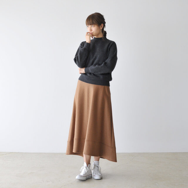 モデル:170cm / 54kg
color : charcoal / size : 1(M/free)