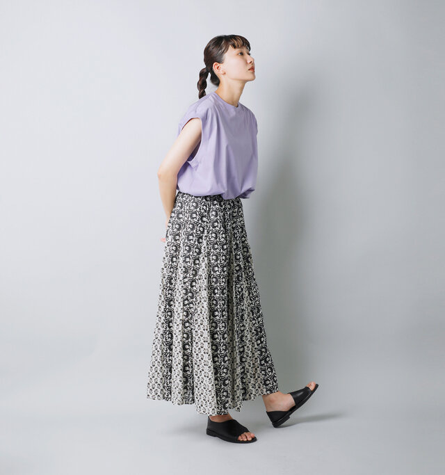 model mayuko：168cm / 55kg 
color : lavender / size : 1