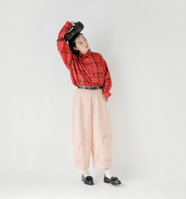 model saku:163cm / 43kg
color : pink / size : S