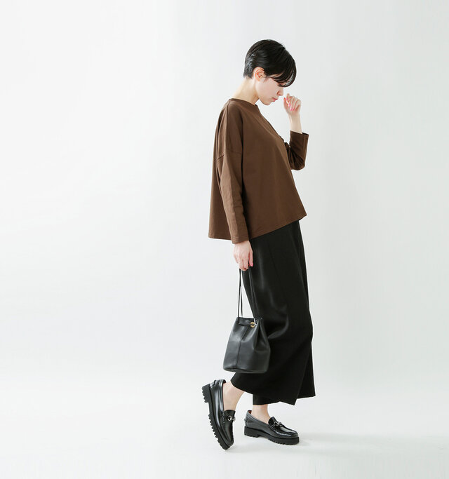 model saku:163cm / 43kg
color : brown / size : 1