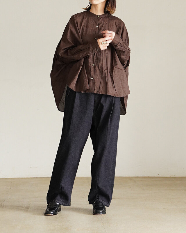 Model 162cm / Size f / Color brown(col.44)