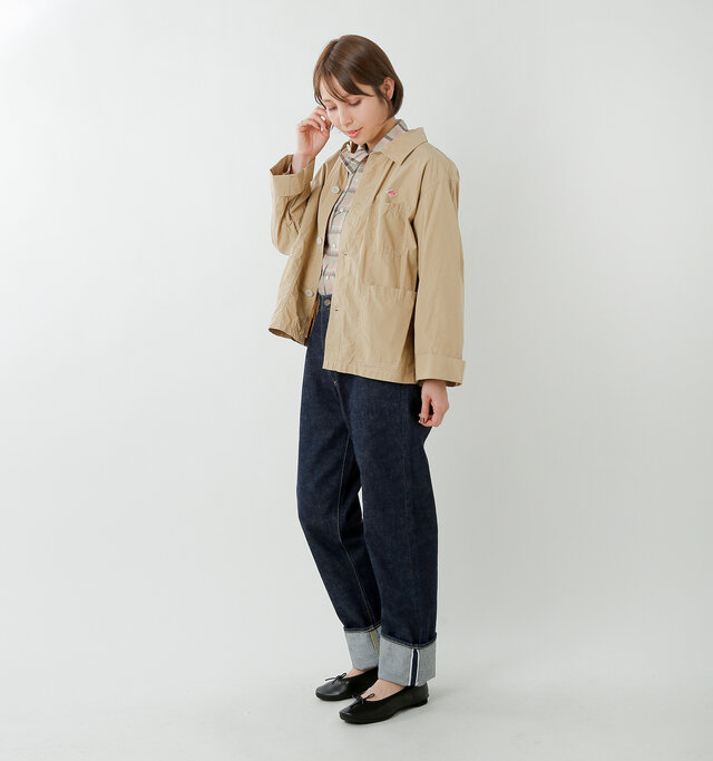 model yama:167cm / 49kg
color : tan / size : 38