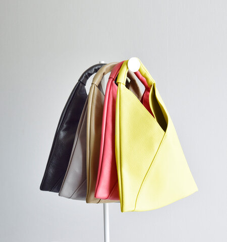 MARLON FIRENZE|カウレザー ポーチ付き ハンドバッグ “MINI GISELLE” mini-giselle-24aw-fn