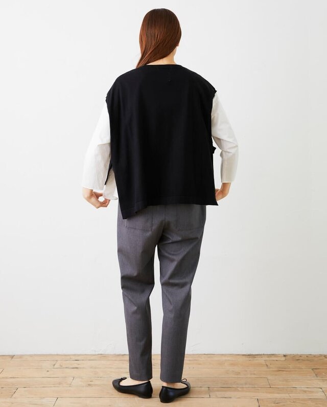 モデル 167cm 着用カラー:クロ