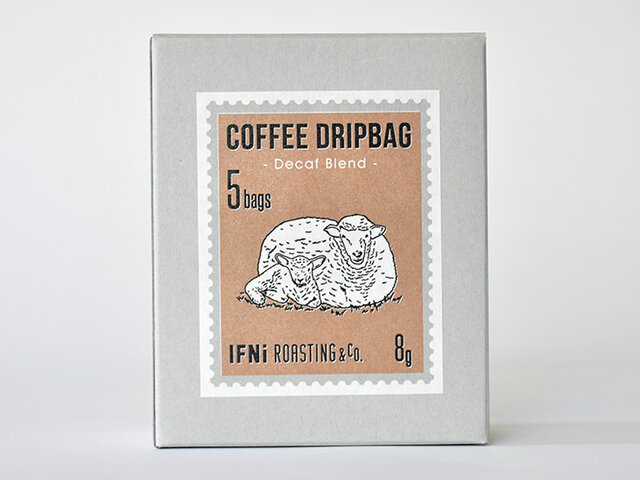 ■Decaf(デカフェ・カフェインレスコーヒー)
すっきりまろやかなDecafはカフェインフリーなので、妊娠中の方や、カフェインが苦手な方、就寝前にもおすすめです。