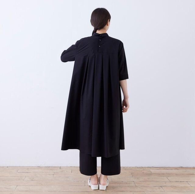 モデル165cm 着用カラー:クロ