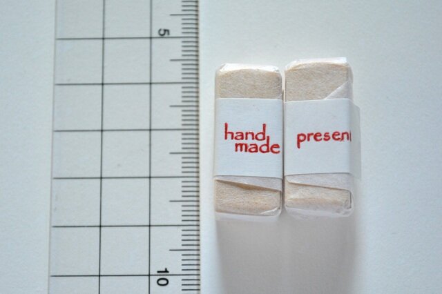 ■「handmade」「present」印面：12mm角 / 長さ：30mm