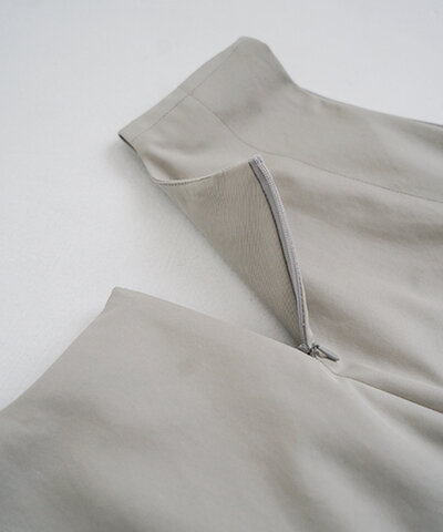 Mochi｜ v-neck belt dress [ms22-op-02/chalk] Vネックベルトドレス