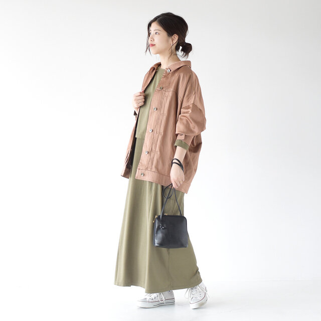 モデル: 157cm / 47kg
color:brown / size:2(フリーサイズ)