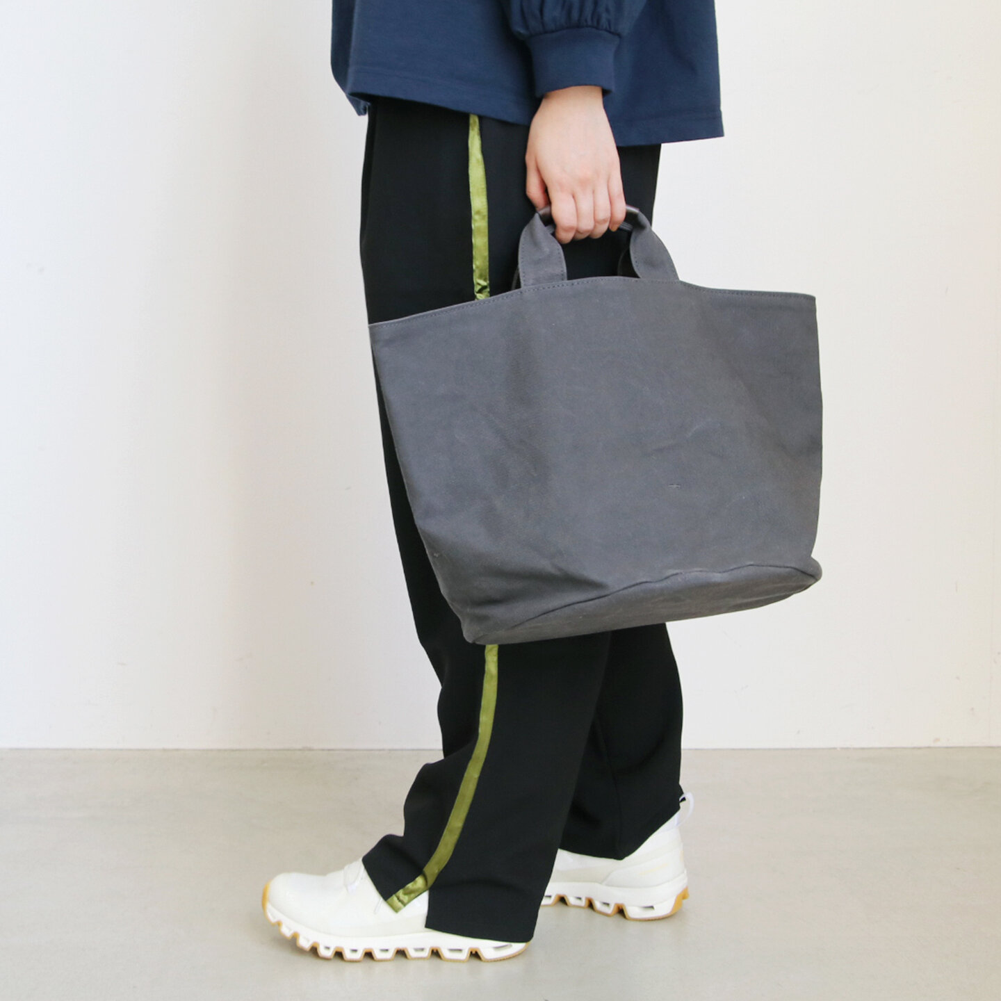 Cylinder Bag Ateliers Penelope