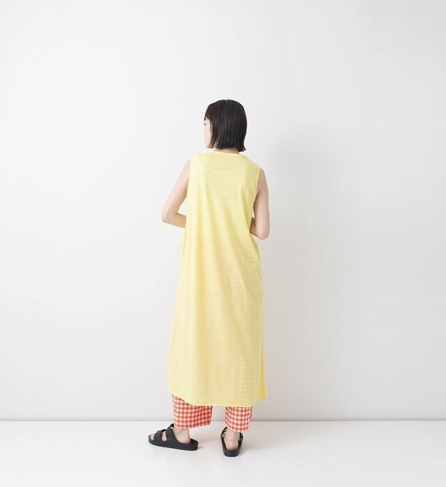 color : YELLOW , model : 162cm
