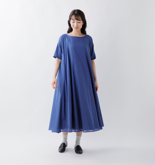 model mizuki：168cm / 50kg 
color : navy / size : F