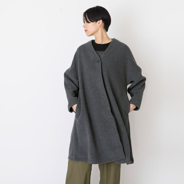 着用カラー:グレー