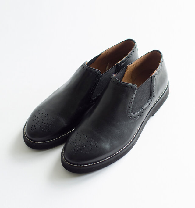 color : black