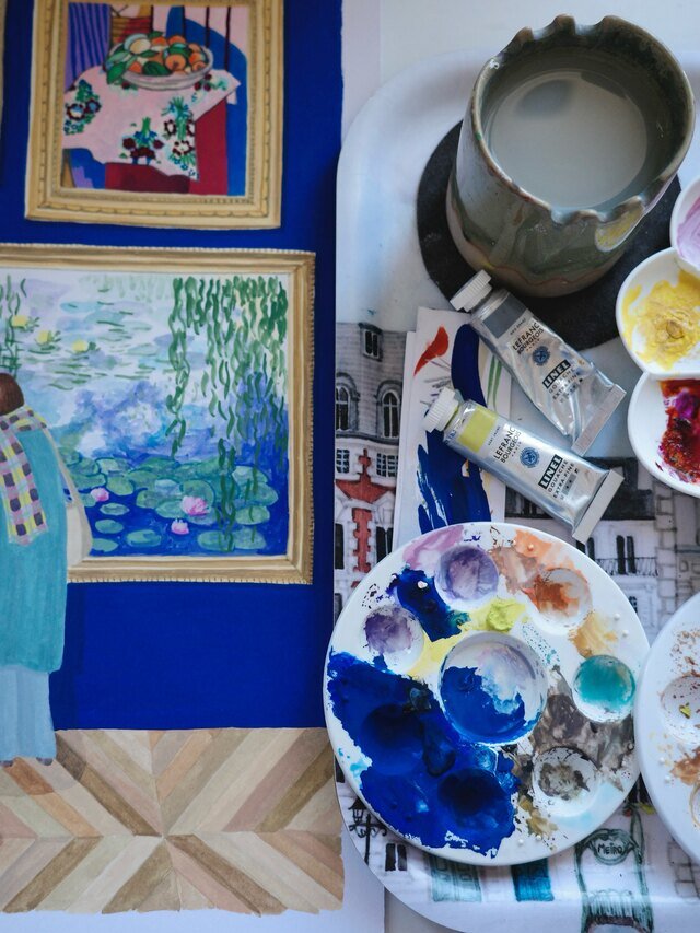 「どの絵がどの画家の作品か、宝探しのように楽しんでいただけたら嬉しいです。」メラニー・ヴォワトリエより
