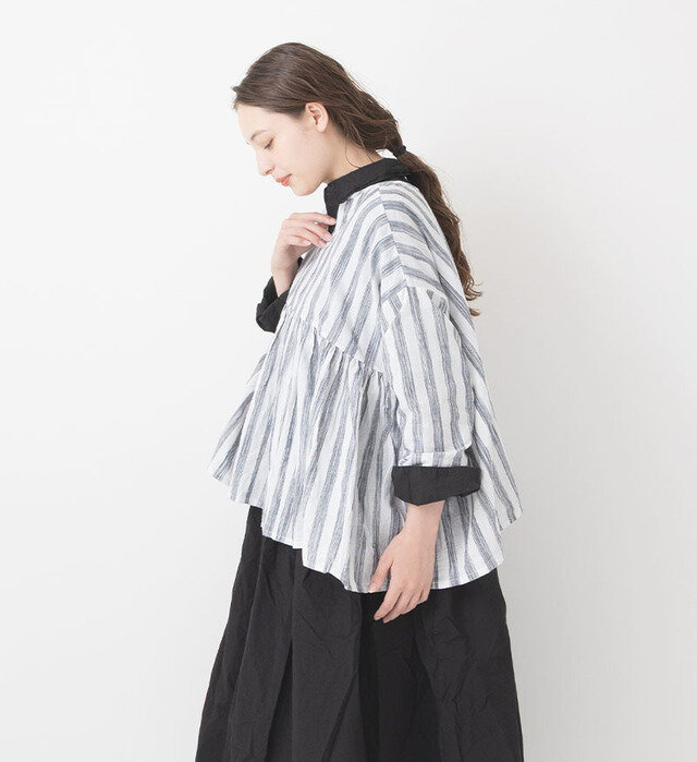 color : GRAY STRIPE , model : 162cm