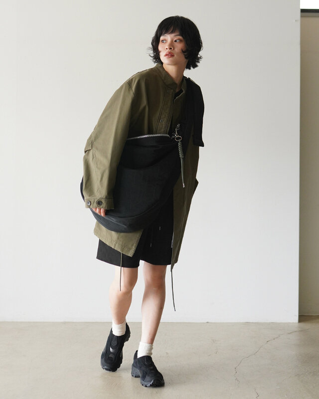 Model 166cm
着用アイテム - BLACK
