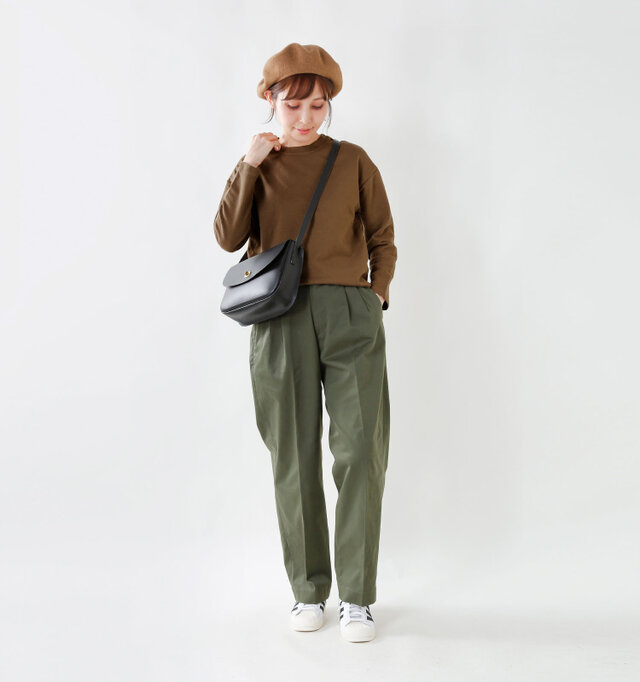 model yama:167cm / 49kg
color : brown / size : 0