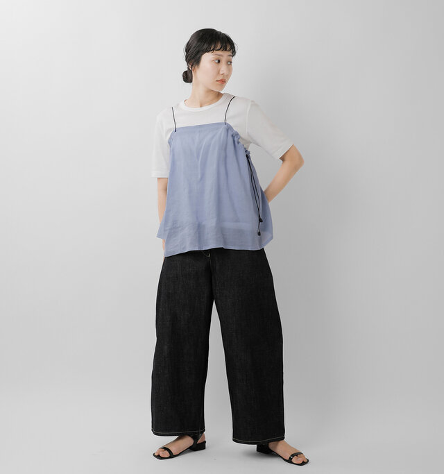 model mayuko:168cm / 55kg
color : sax / size : F