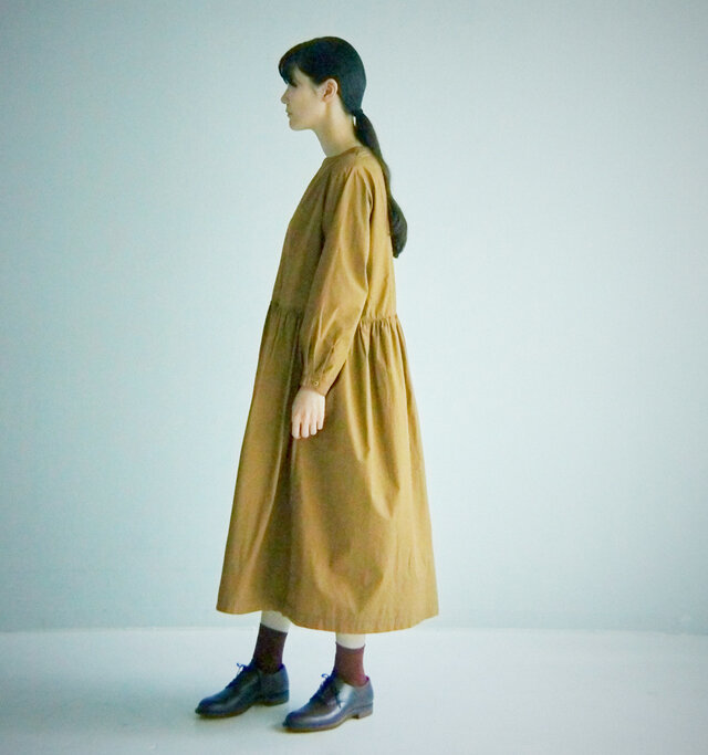 モデル165cm 着用サイズ:0(BEIGE)
