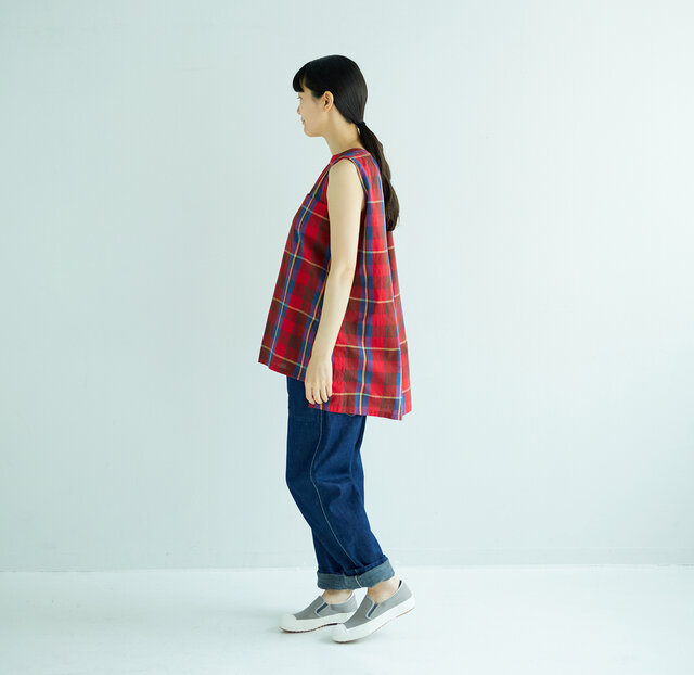 モデル165cm 着用サイズ:0(RED)