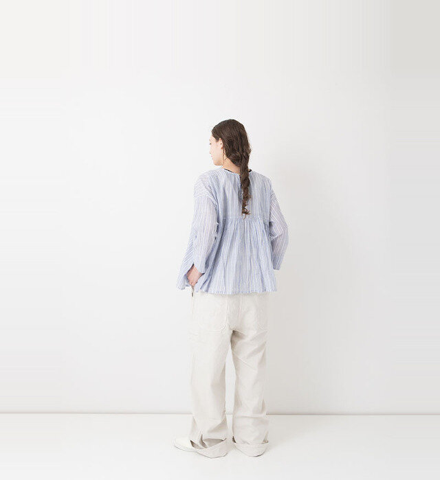 color : BLUE STRIPE , model : 162cm