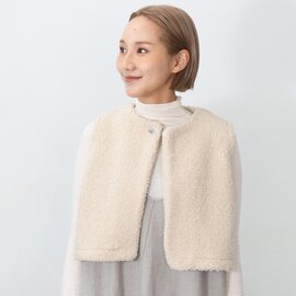 UNIVERSAL TISSU|コーディネートのアクセントに!ボア コンパクトベスト kurashisha