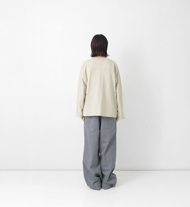 color : GRYGE , model : 162cm
