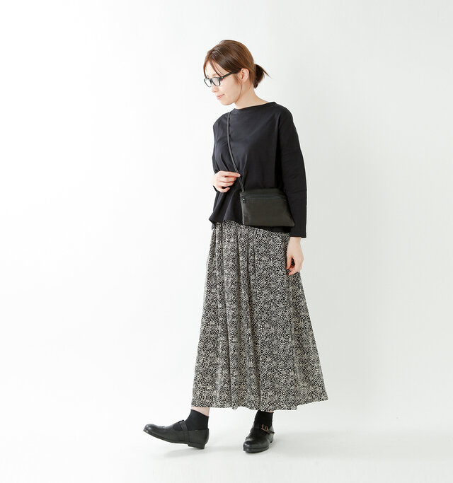 model yama:167cm / 49kg
color : black / size : 1