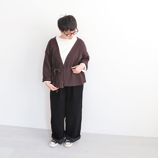 ダークブラウン 着用、モデル身長:150cm
