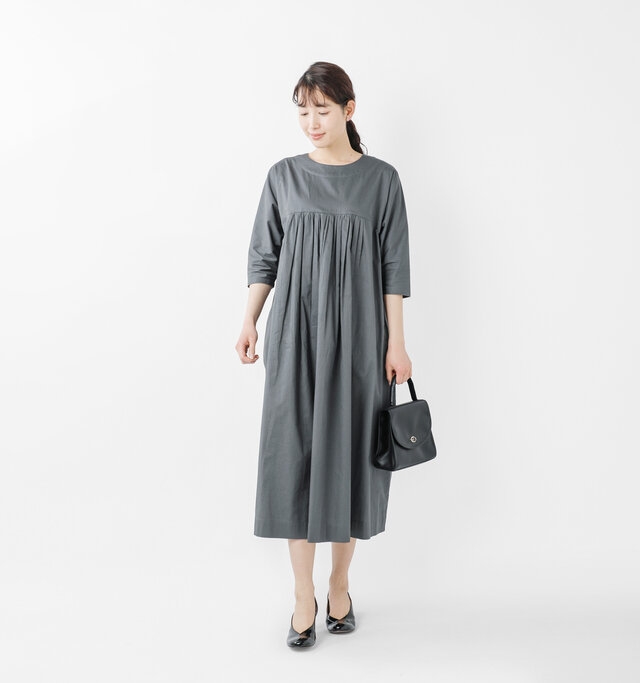 model mizuki：168cm / 50kg 
color : black / size : 38(約24.0cm)