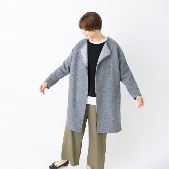着用カラー:ミディアムグレー