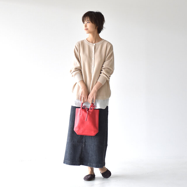 モデル: 160cm /43kg
color:beige / size:フリーサイズ