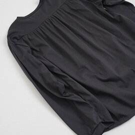 Mochi｜organic cotton cut & saw blouse [charcoal grey]