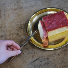タビノネ｜上質なケーキと真鍮のスイーツフォークのバースデーセット